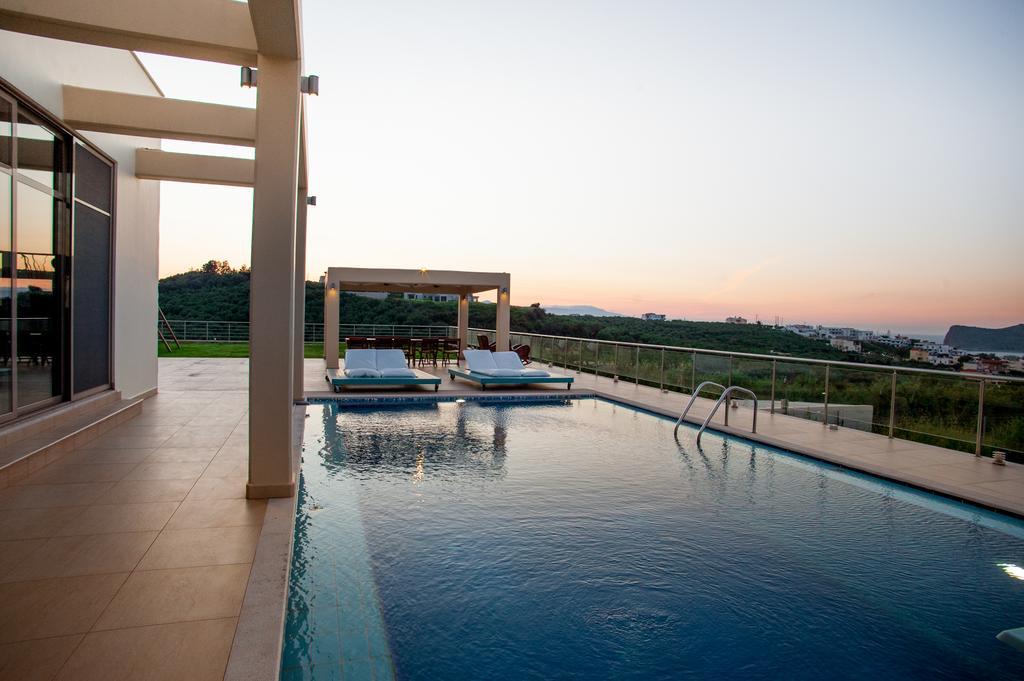 Villa Prigipessa Agia Marina  ภายนอก รูปภาพ