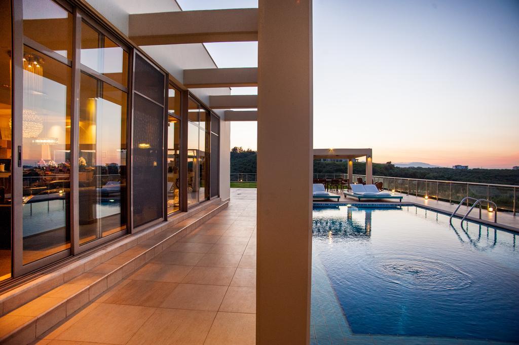 Villa Prigipessa Agia Marina  ภายนอก รูปภาพ