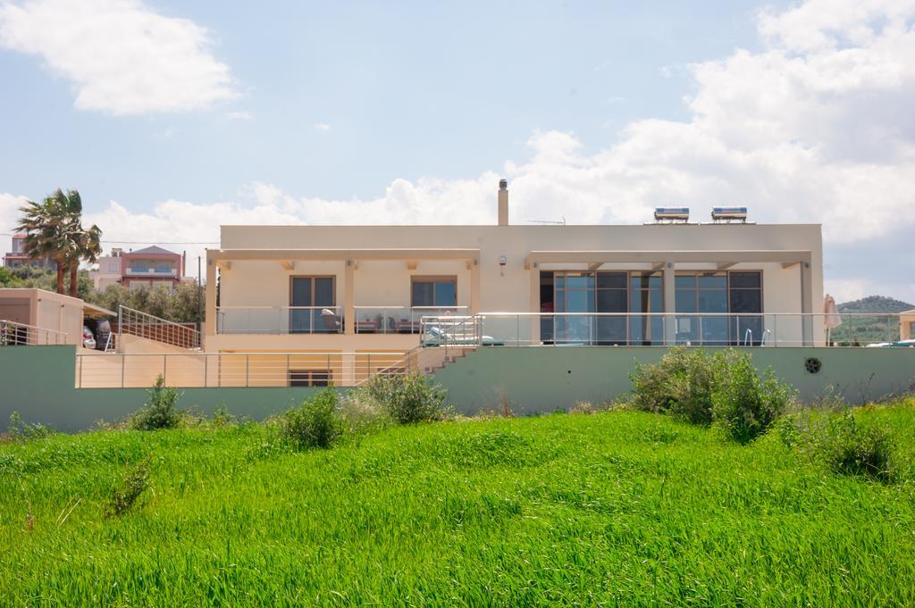 Villa Prigipessa Agia Marina  ภายนอก รูปภาพ
