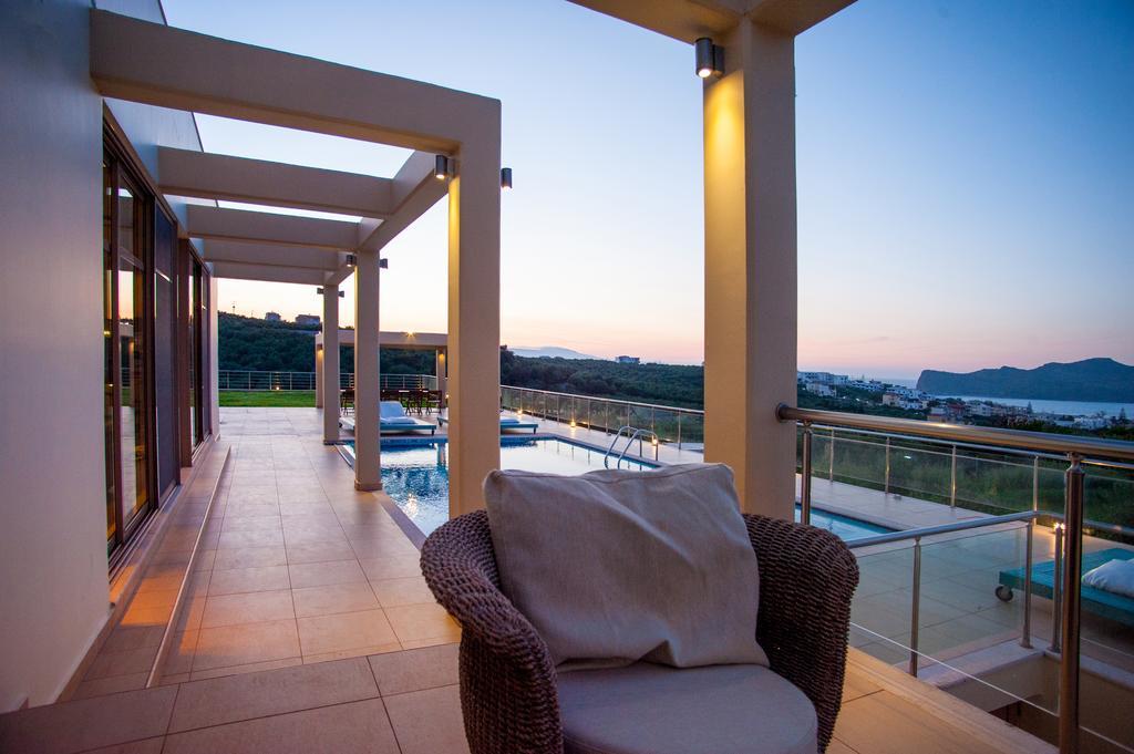 Villa Prigipessa Agia Marina  ภายนอก รูปภาพ